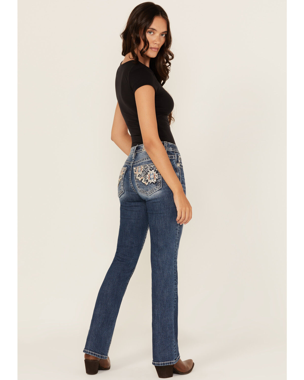 Miss Me Women's Medium Wash Mid Rise Geo Pocket Bootcut Stretch Denim Jeans