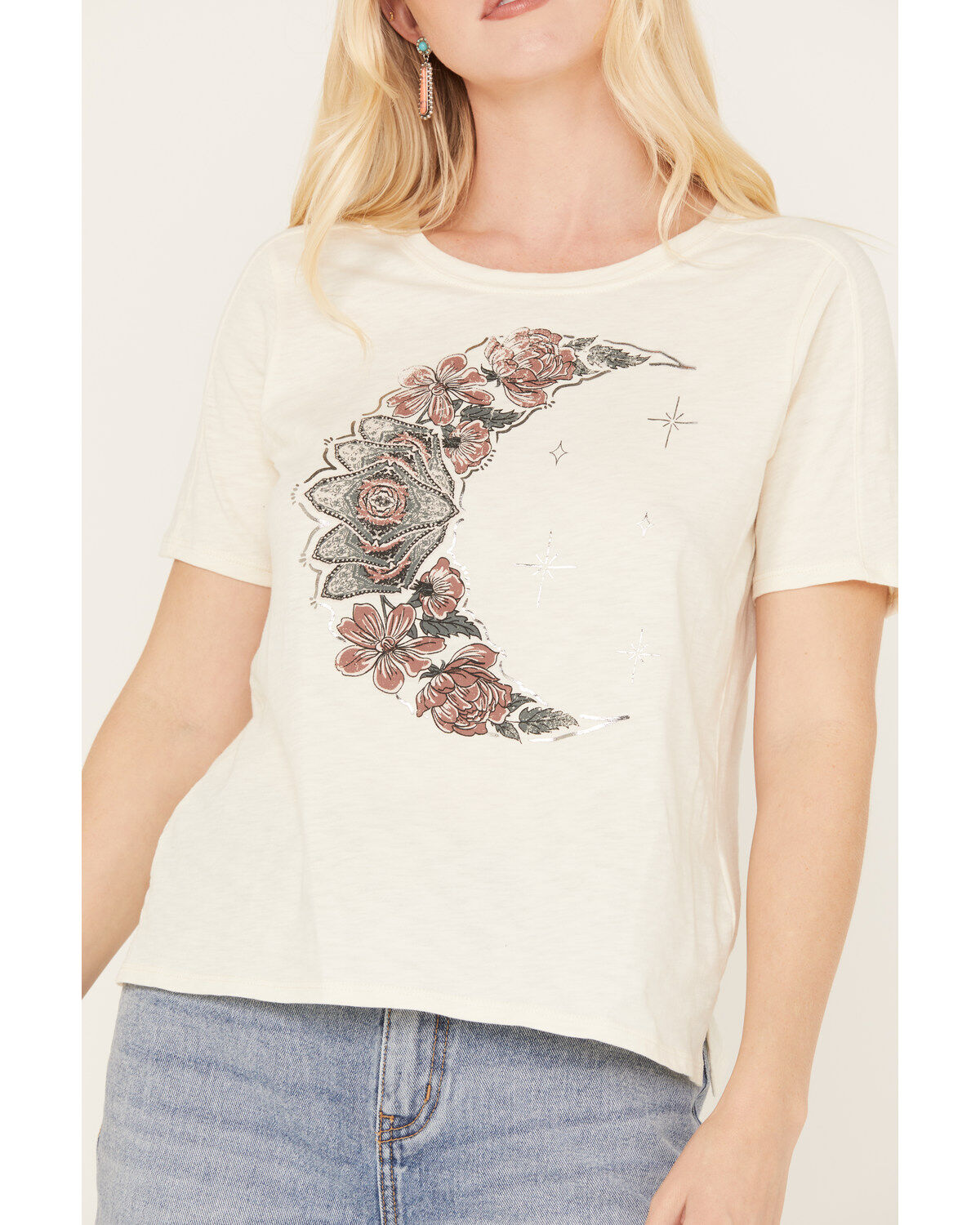 Shyanne Women's Moon Graphic Short Sleeve Tee