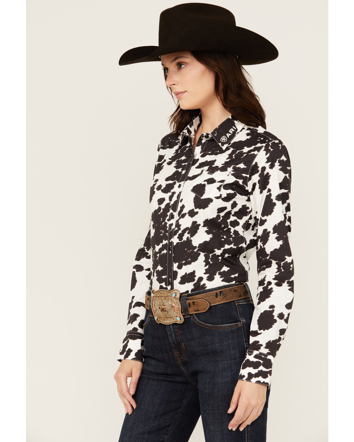 Ariat Women's Cow Print Wrinkle Resist Team Kirby Long Sleeve Button-Down Stretch Western Shirt