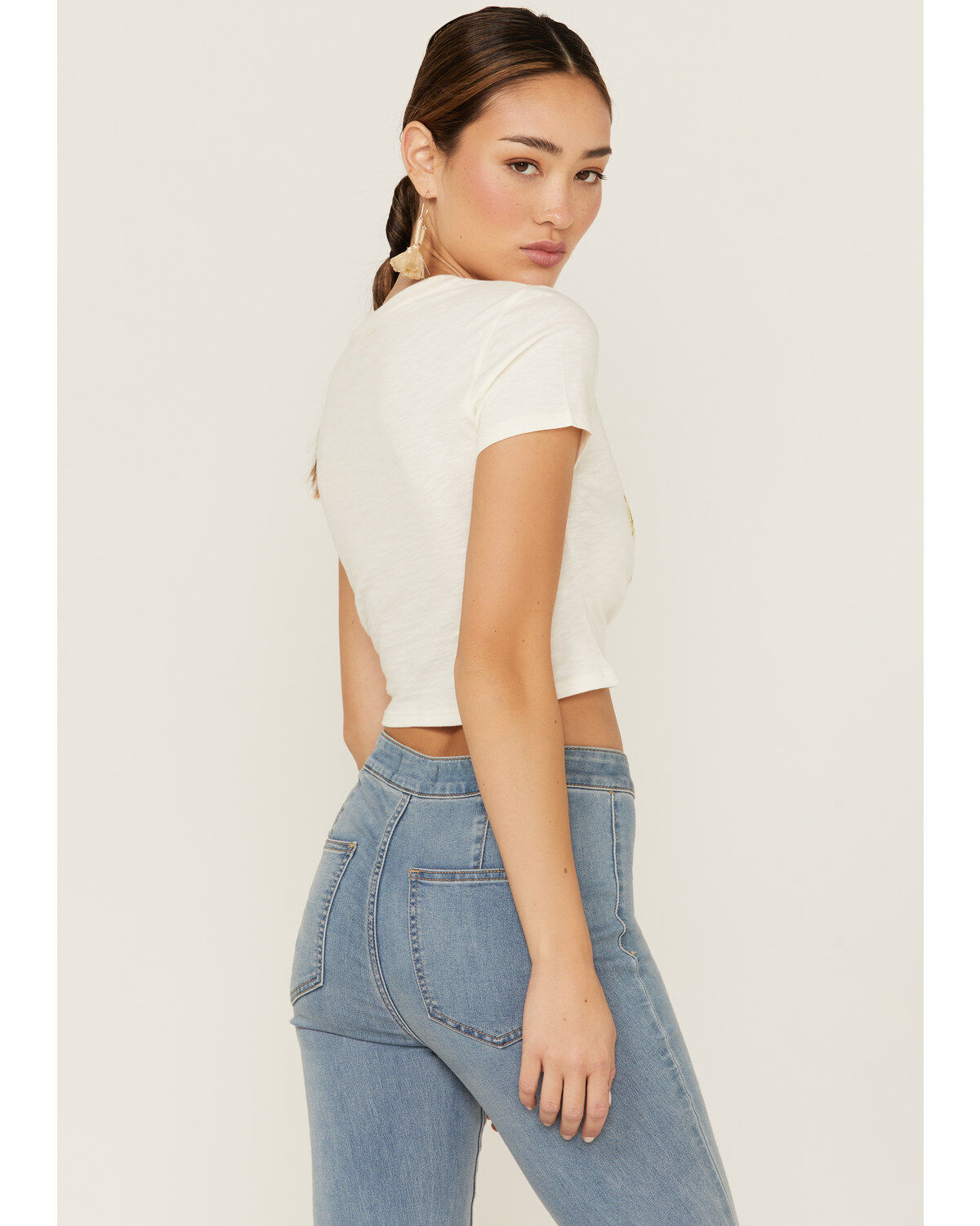 Shyanne Women's Mamacita Needs A Margarita Graphic Tie-Front Short Sleeve Tee