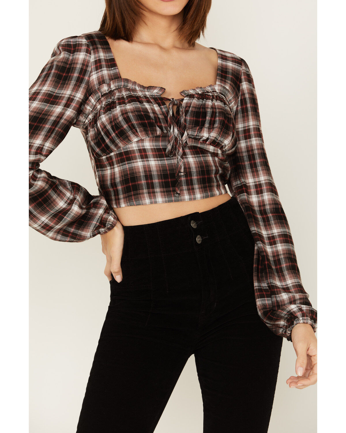 Wild Moss Women's Plaid Print Ruffle Tie Front Crop Top