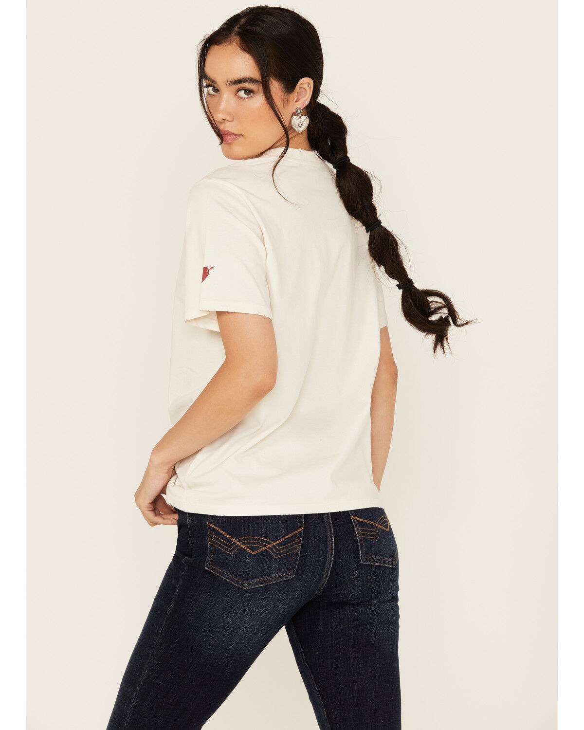 Idyllwind Women's Buck Off and Find Out Short Sleeve Graphic Tee