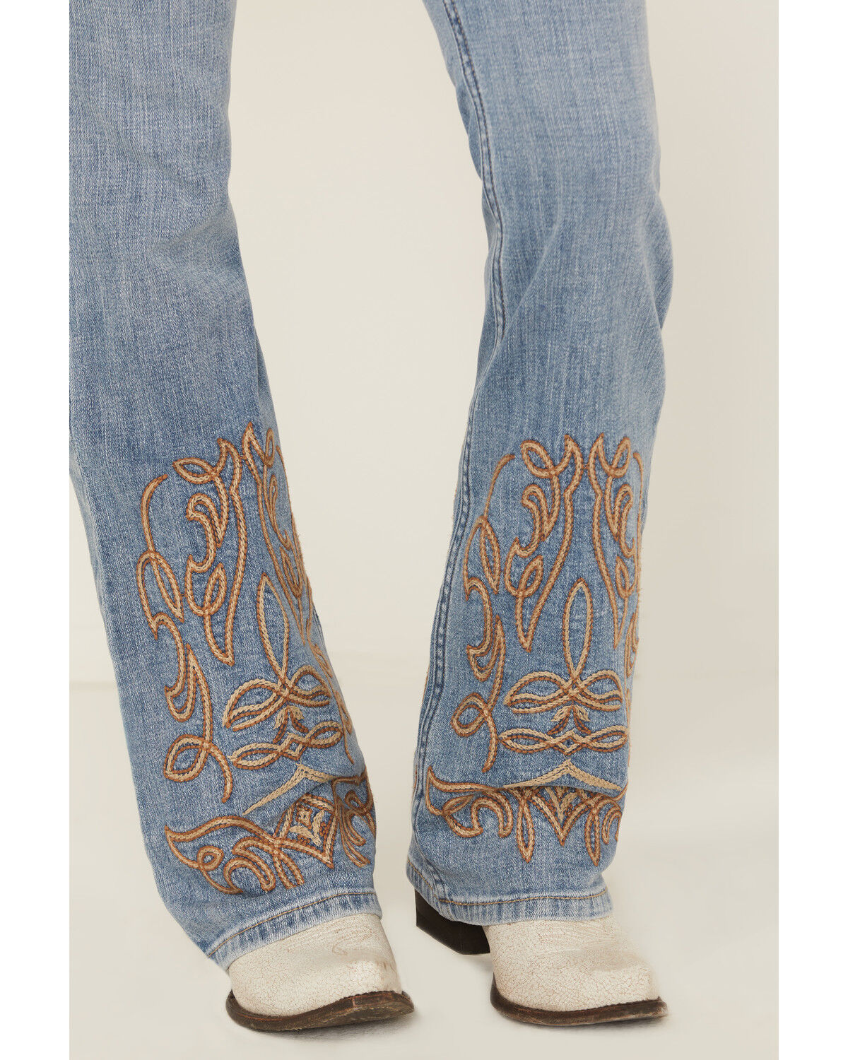 Idyllwind Women's Rebel Light Wash Mid Rise Boot Stitch Bootcut Super Stretch Denim Jeans