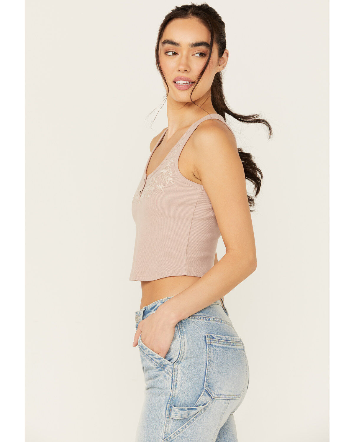 Cleo + Wolf Women's Aurora Embroidered Henley Rib Knit Tank