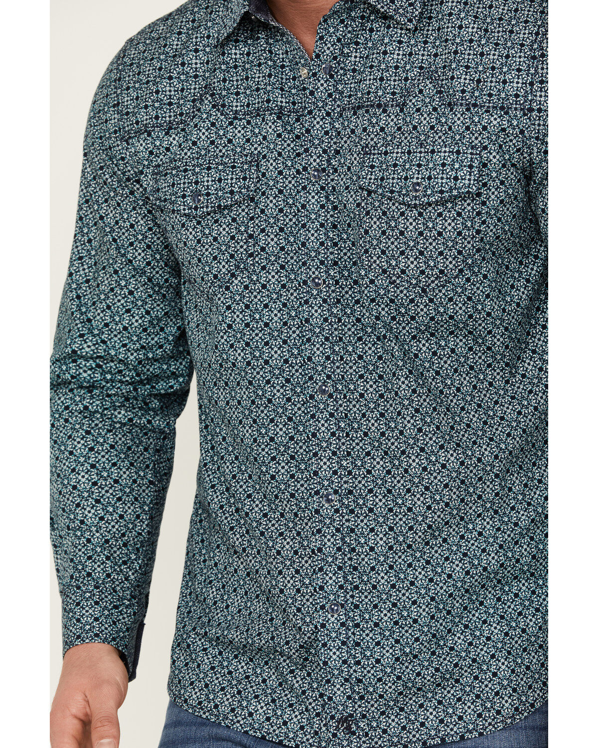 Moonshine Spirit Men's Old Fashioned Medallion Print Long Sleeve Pearl Snap Western Shirt