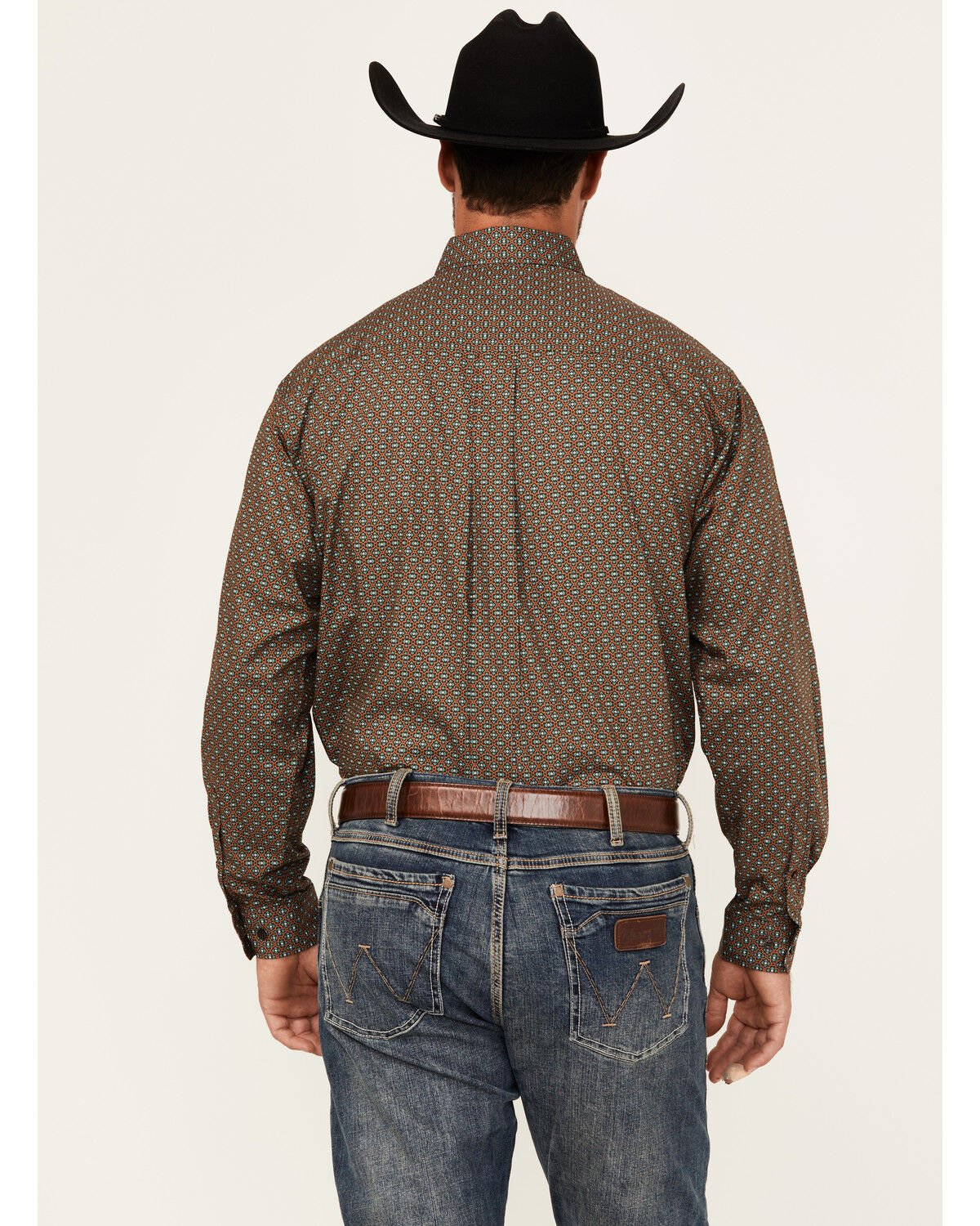 Cinch Men's Geo Print Long Sleeve Button-Down Western Shirt