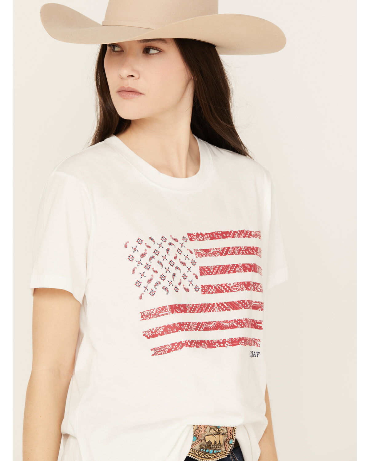 Ariat Women's Small Town Graphic Short Sleeve Tee