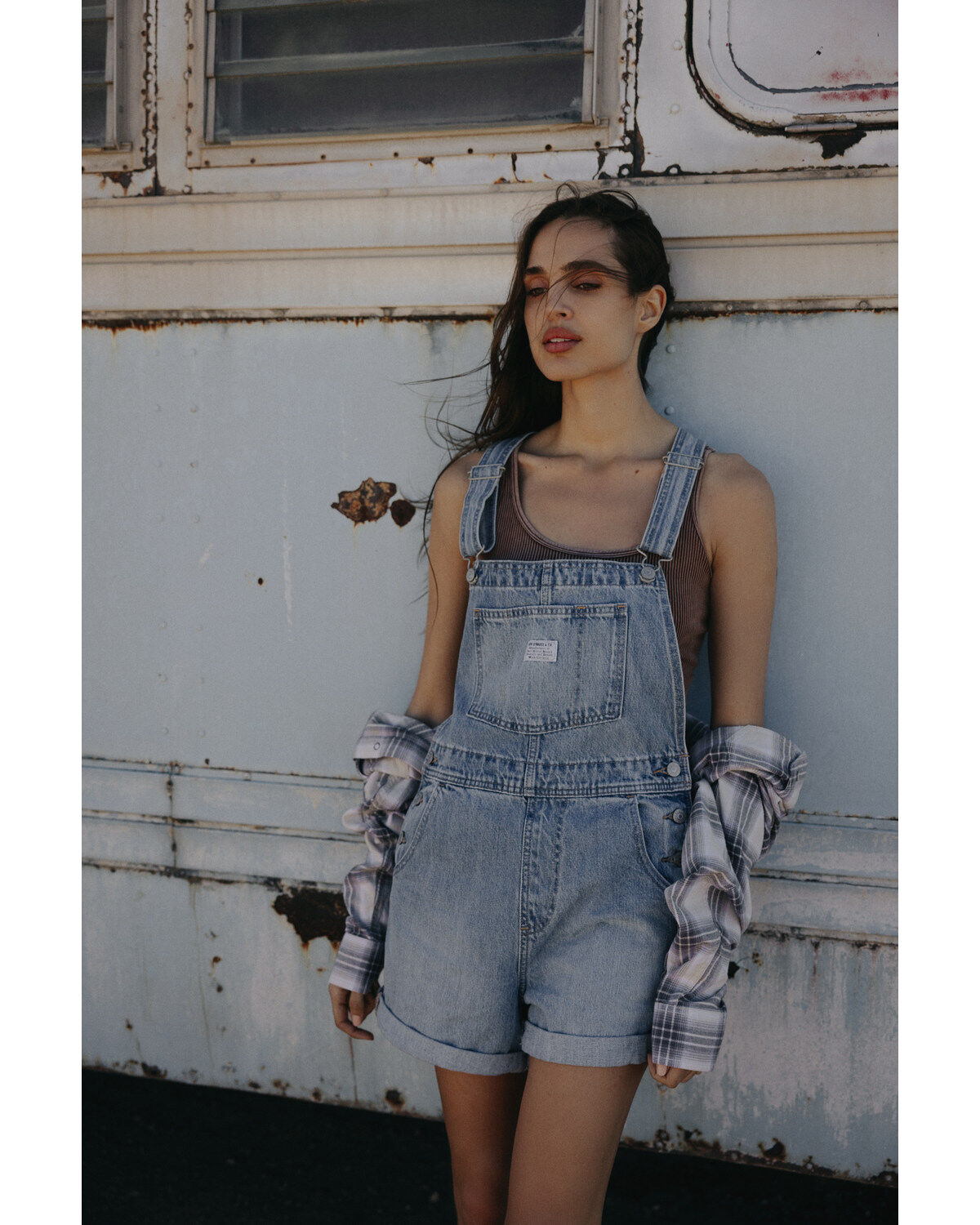 Levi's Women's Light Wash Vintage Shortalls