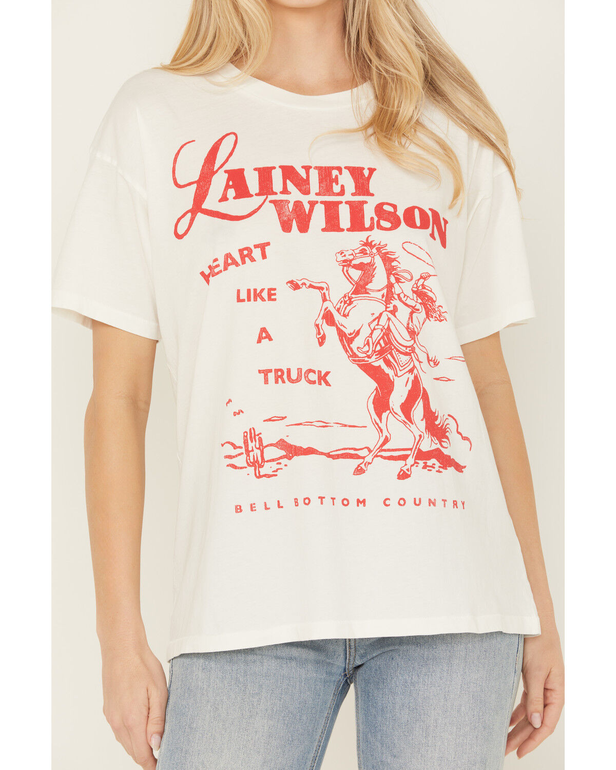 Day Dreamer Women's Lainey Wilson Horse Short Sleeve Graphic Tee