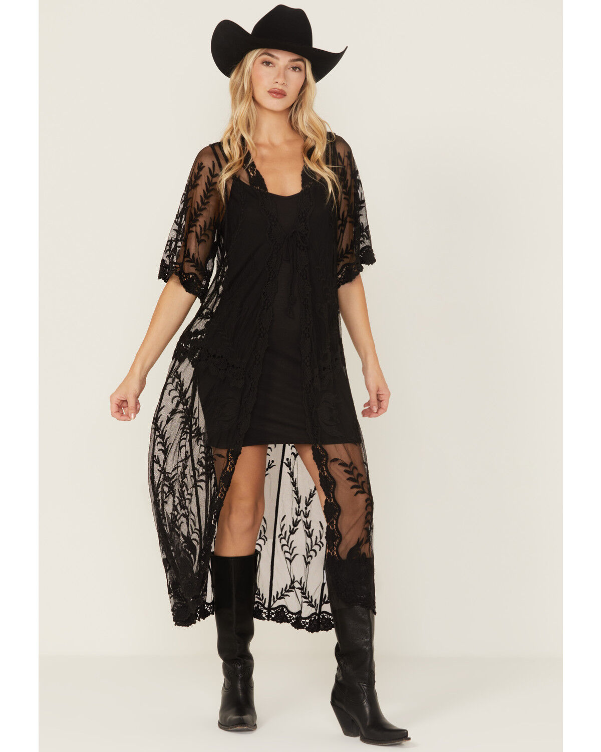 Shyanne Women's Embroidered Mesh Kimono
