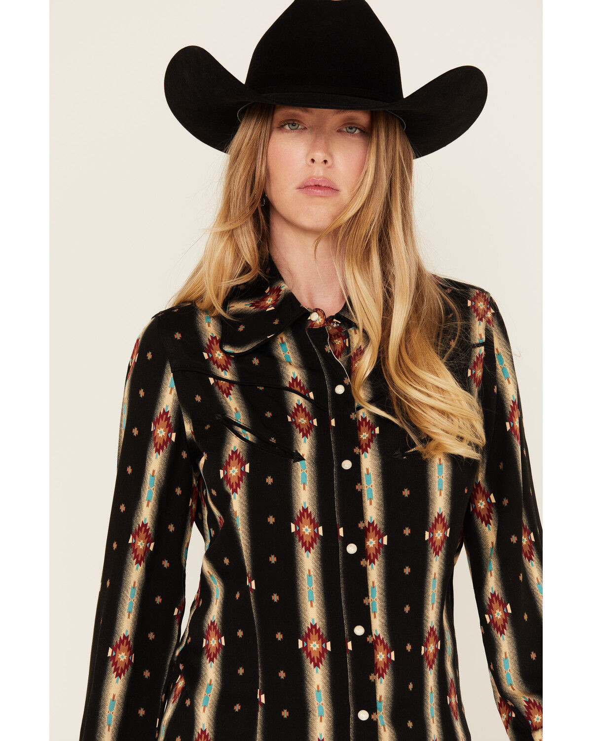 Wrangler X Lainey Wilson Women's Southwestern Print Long Sleeve Snap Western Shirt