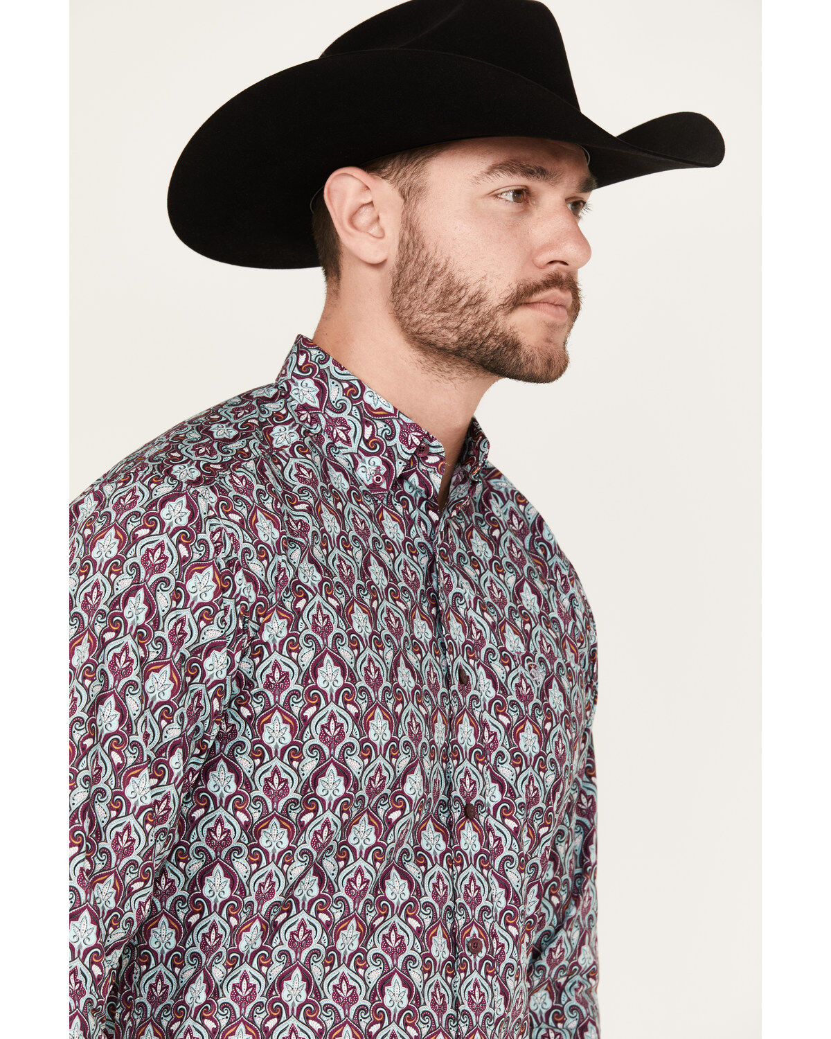 Ariat Men's Stefan Paisley Print Long Sleeve Button-Down Western Shirt