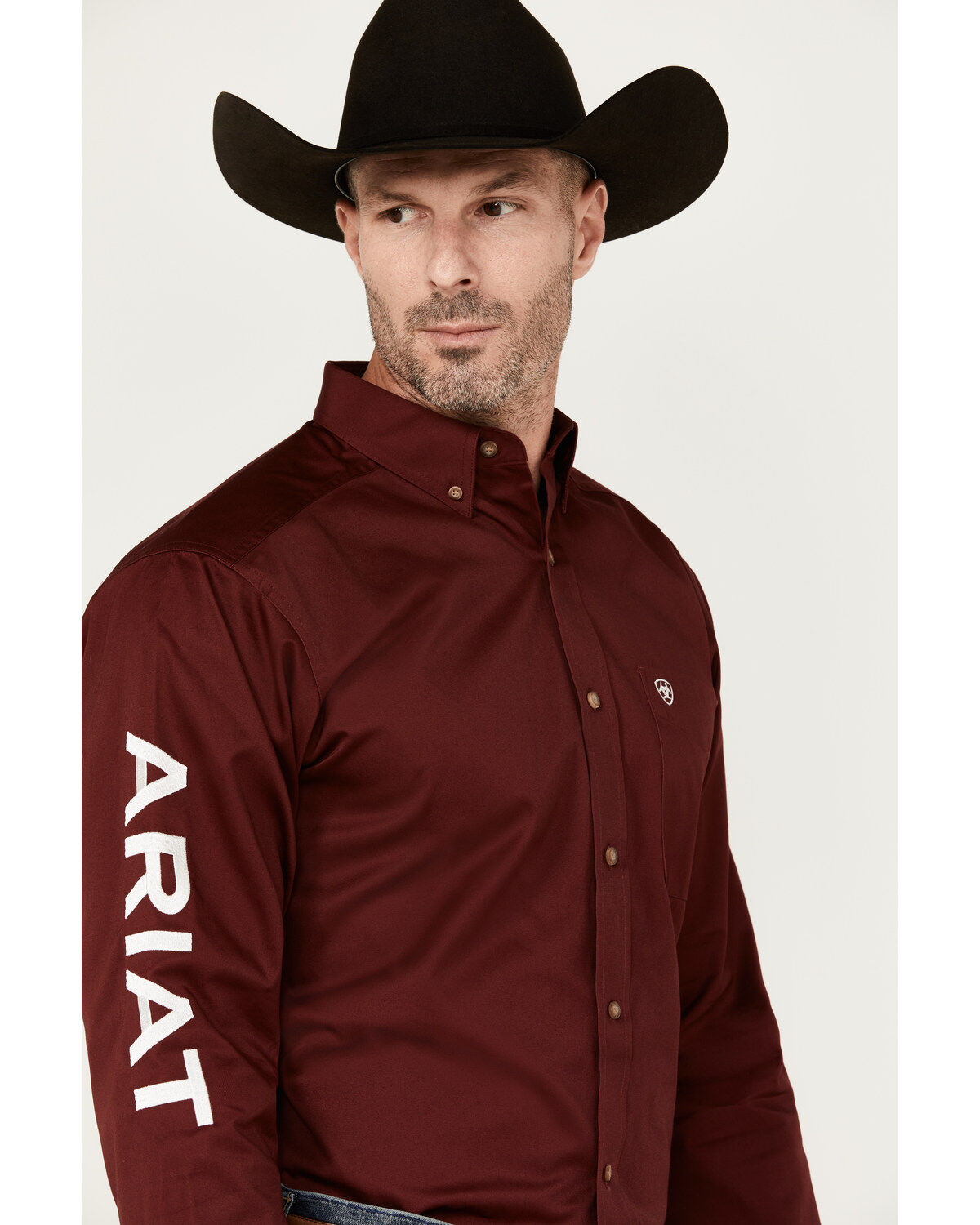 Ariat Men's Team Logo Twill Fitted Long Sleeve Button-Down Western Shirt