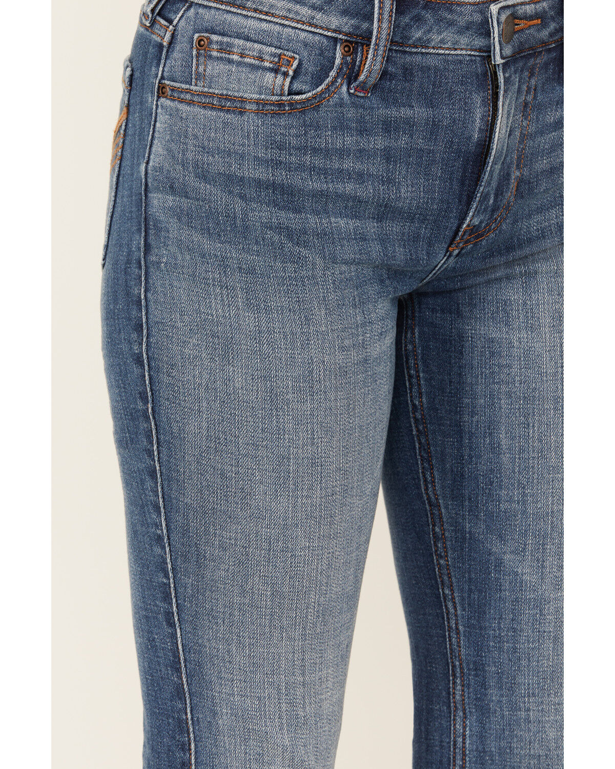 Idyllwind Women's Bayside Medium Wash Mid Rise Bootcut Stretch Denim Jeans