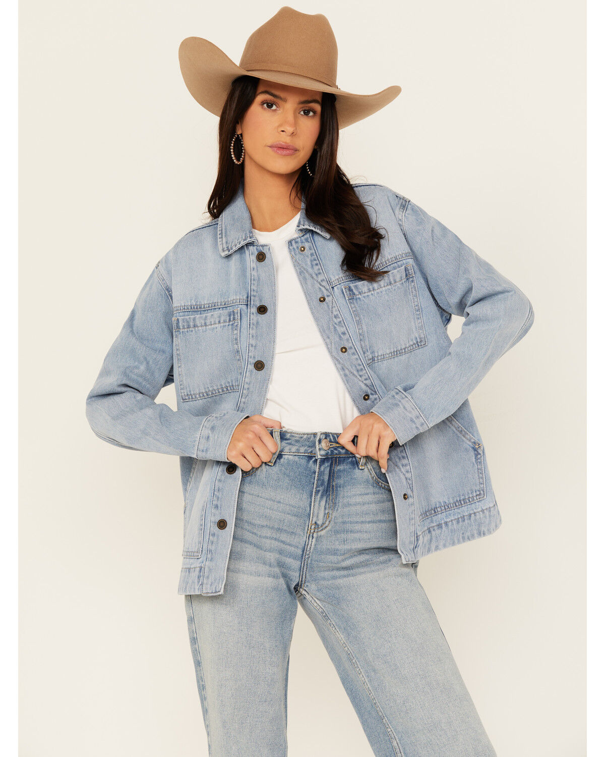 Cleo + Wolf Women's Lindon Light Wash Denim Shacket