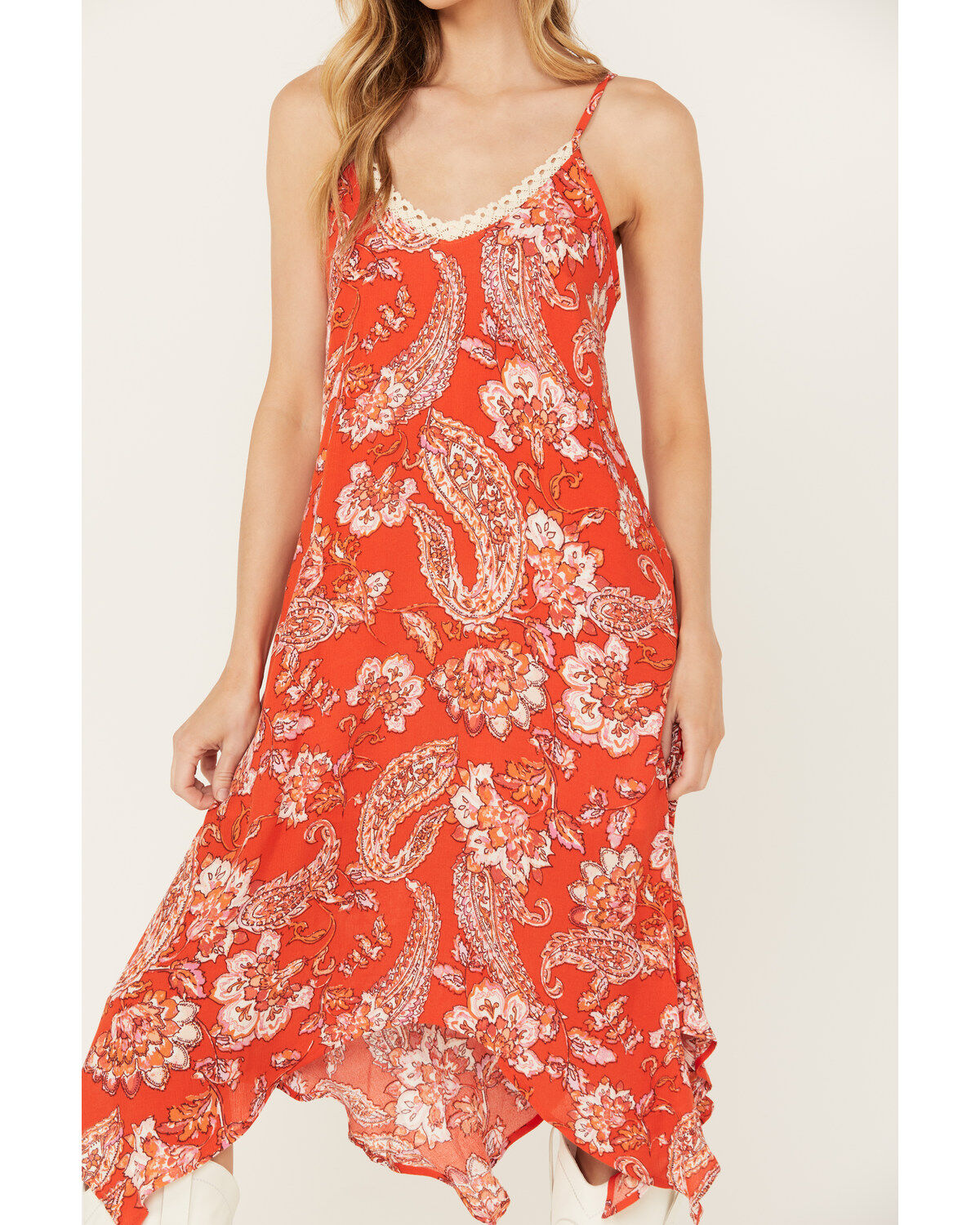 Wild Moss Women's Floral and Paisley Print Hanky Hem Midi Dress