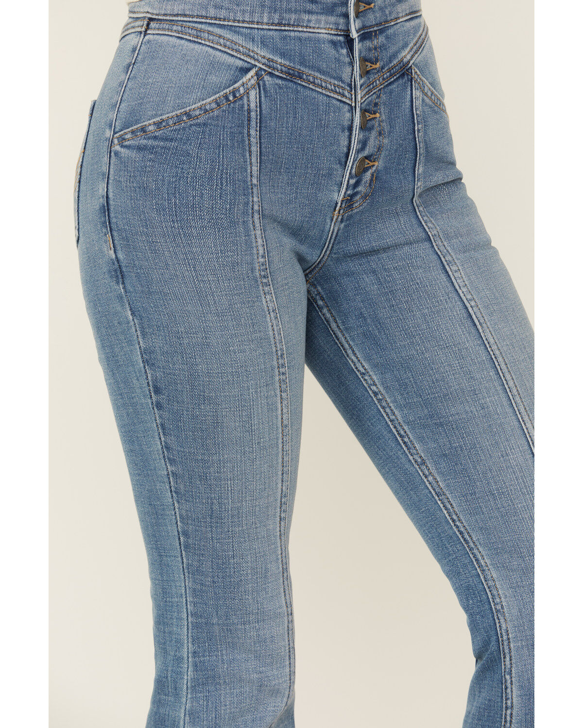 Idyllwind Women's Medium Wash Outlaw High Rise Super Flare Stretch Denim Jeans