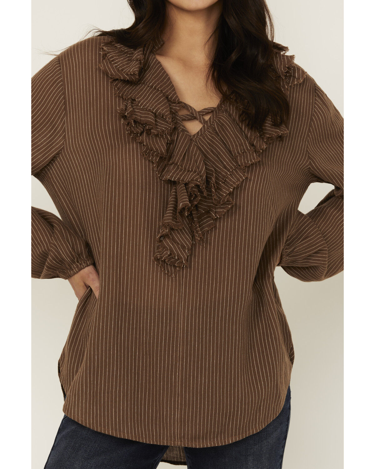 Cleo + Wolf Women's Bren Ruffle Front Long Sleeve Shirt