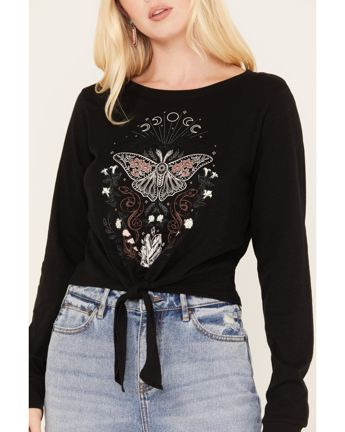 Shyanne Women's Tie-Front Butterfly Graphic Long Sleeve Tee