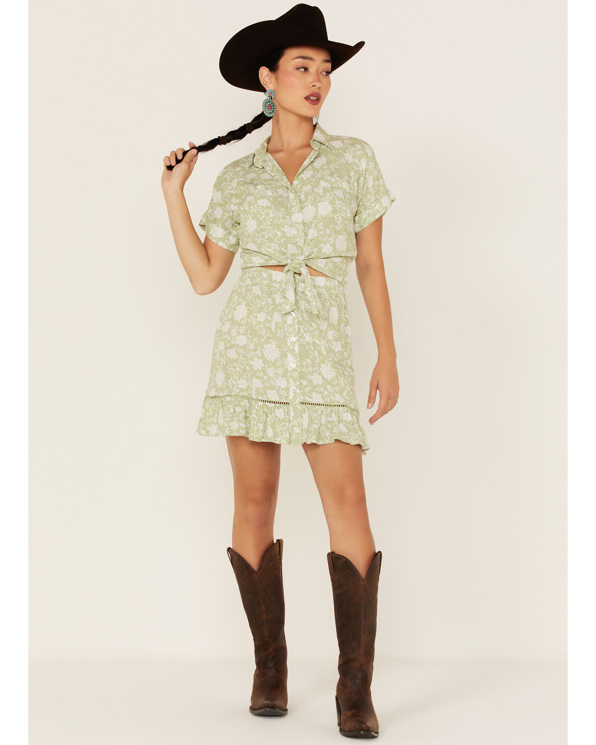 Shyanne Women's Floral Print Tie Front Short Sleeve Button Shirt