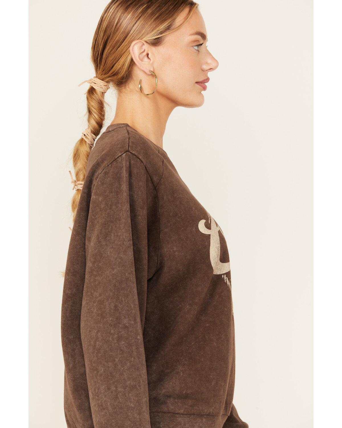 Coors Women's Steer Head Crewneck Sweatshirt