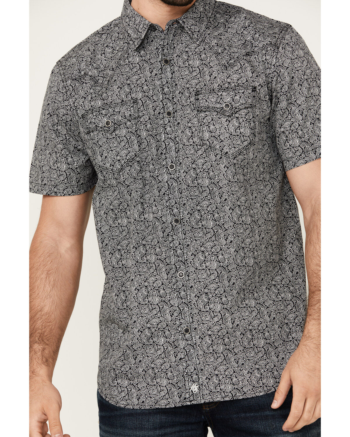 Moonshine Spirit Men's Jackson Floral Paisley Print Short Sleeve Snap Western Shirt