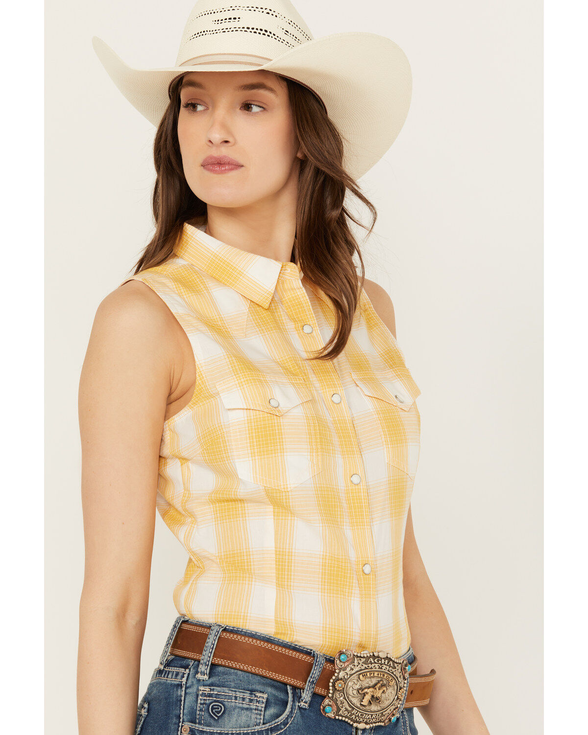 Wrangler Women's Gingham Sleeveless Snap Western Shirt