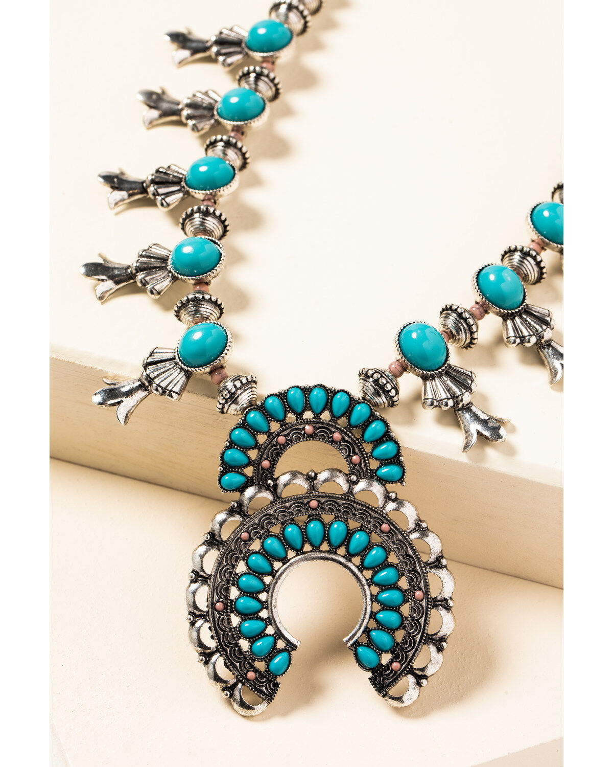 Shyanne Women's In The Oasis Squash Blossom Necklace