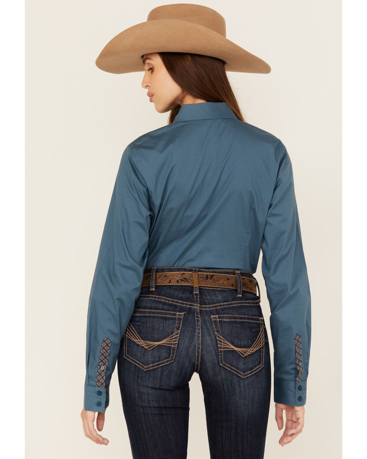 Cinch Women's Solid Long Sleeve Button-Down Stretch Western Shirt