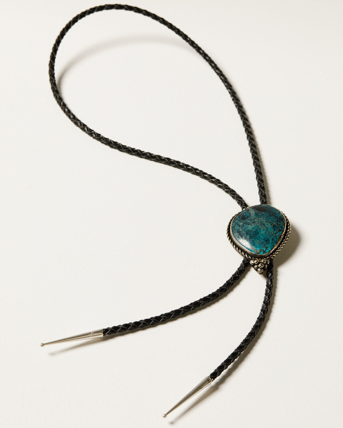 Paige Wallace Women's Freeform Nugget Bolo Necklace