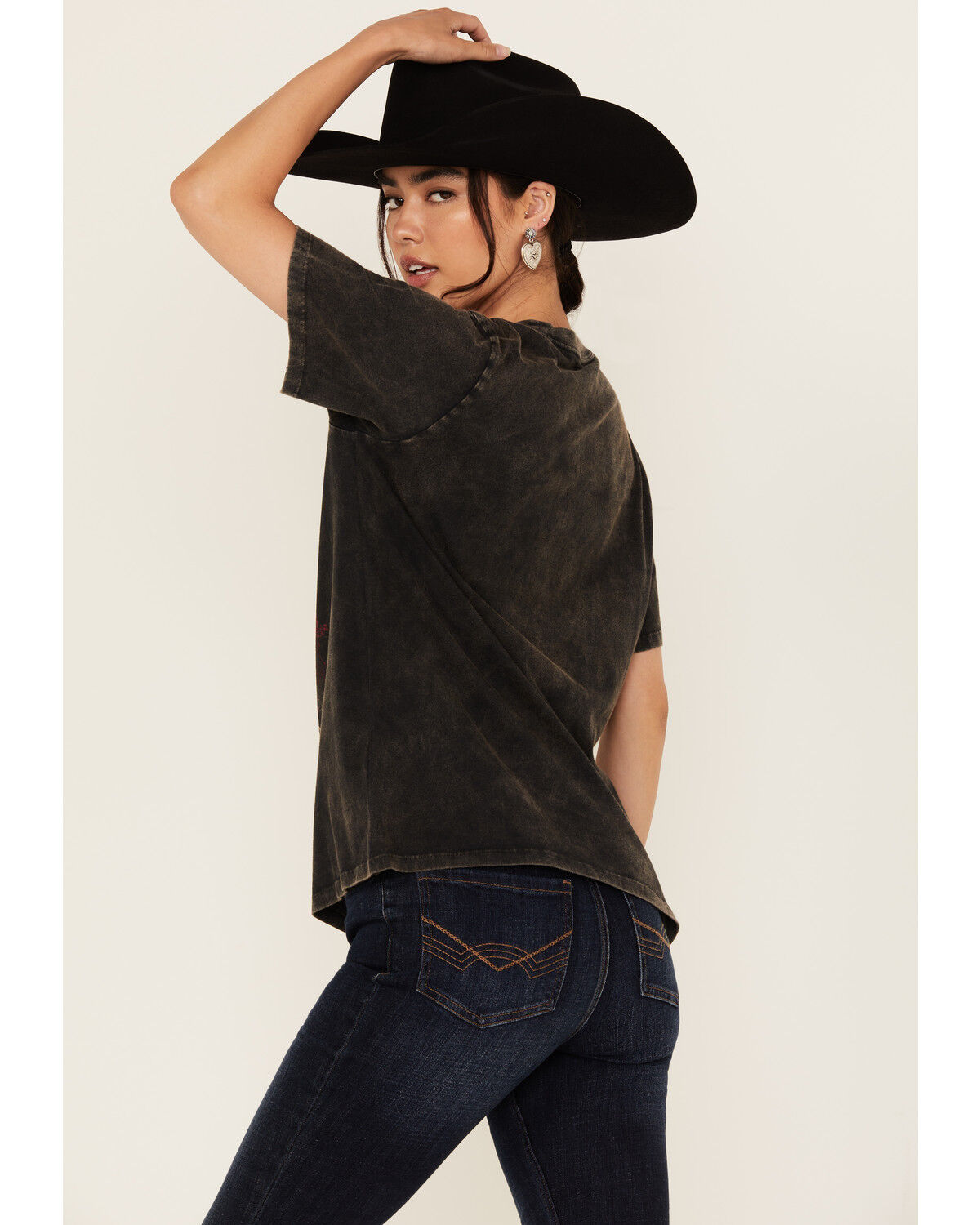 Idyllwind Women's Ride 'Em Cowgirl Short Sleeve Graphic Tee