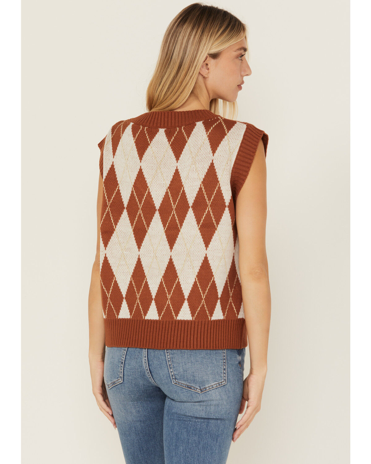 Sadie & Sage Women's Argyle Print Sweater Vest