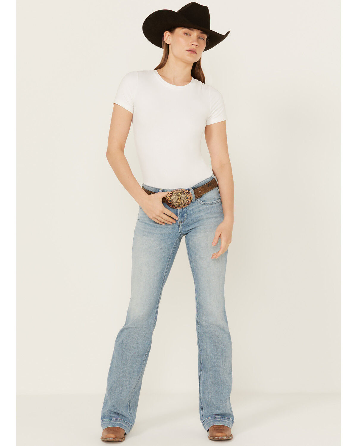 Ariat Women's Nia Light Wash Perfect Rise Slim Trouser Stretch Denim Jeans