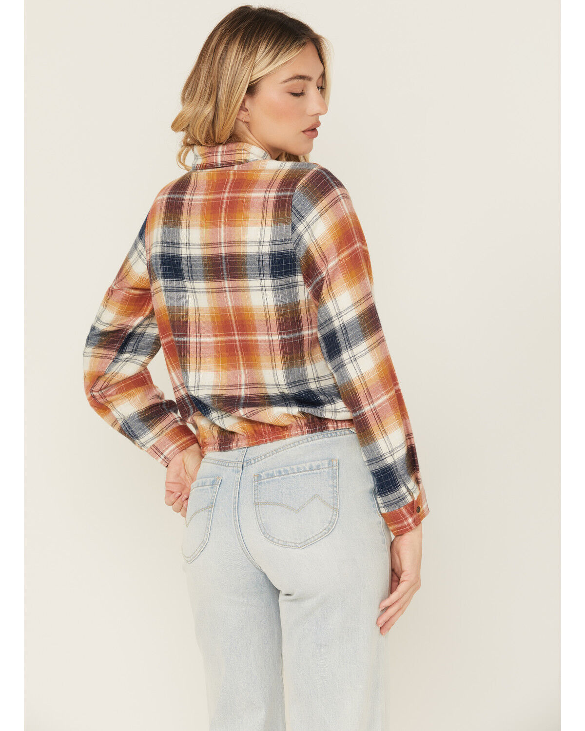 Cleo + Wolf Women's Embroidered Cropped Plaid Print Flannel Shirt