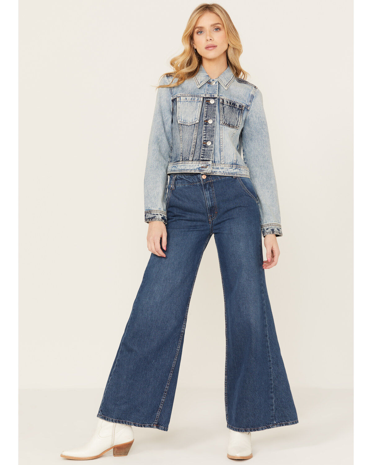 Cleo + Wolf Women's Light Wash Cropped Trucker Denim Jacket