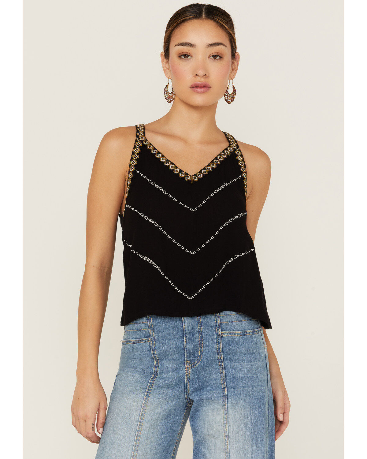 Shyanne Women's Southwestern Embroidered V-Neck Cami