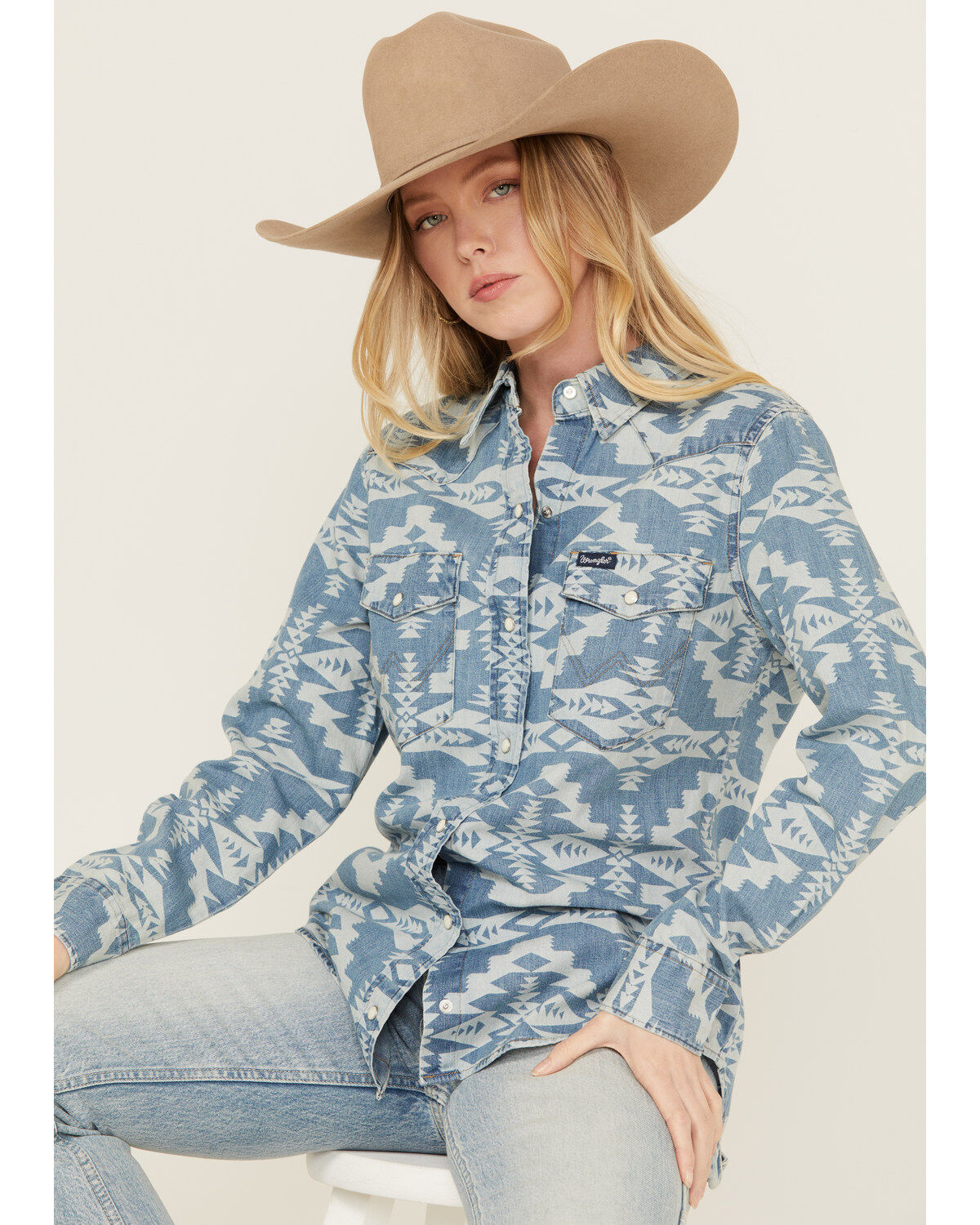 Wrangler Retro Women's Southwestern Print Long Sleeve Pearl Snap Denim Western Shirt