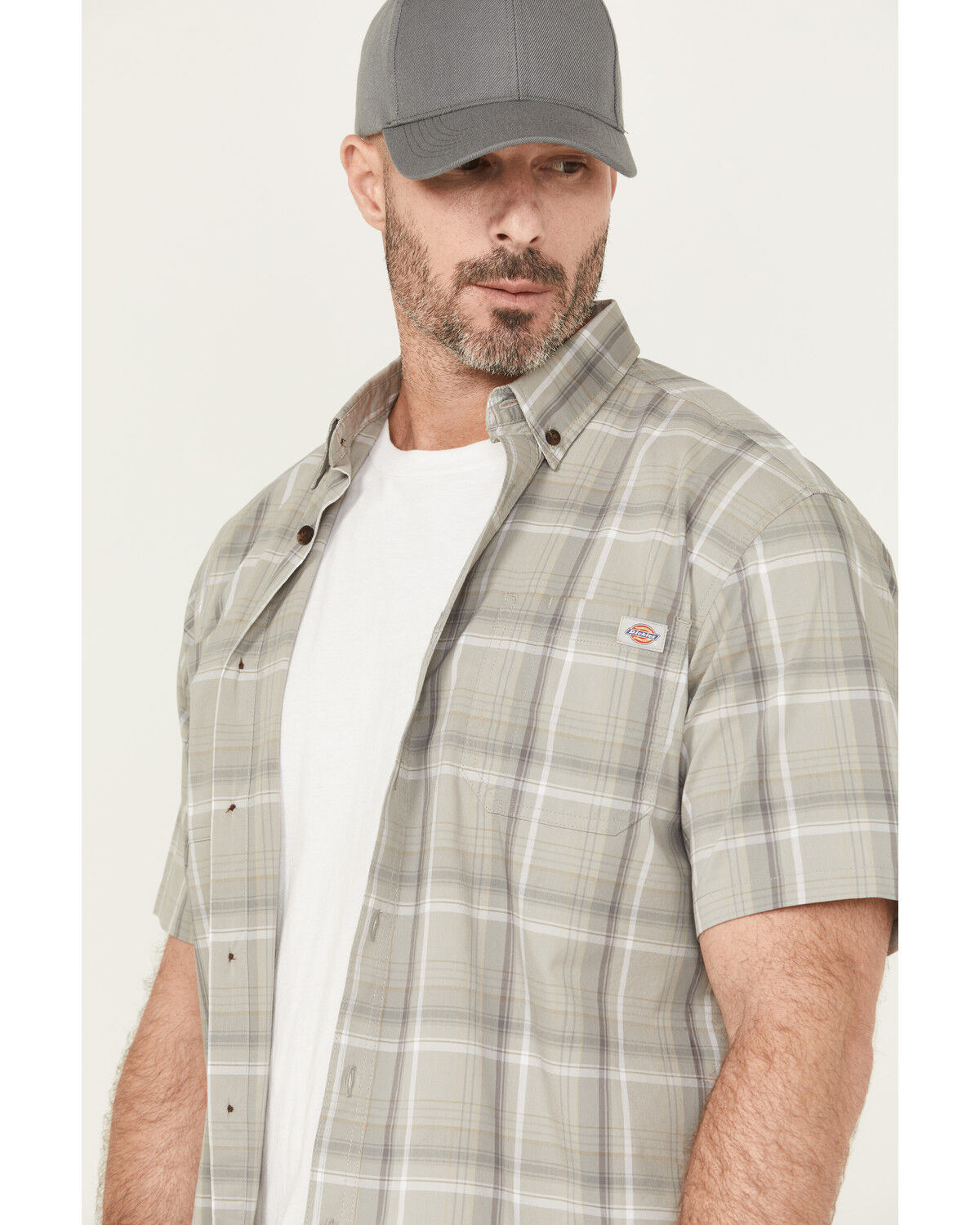 Dickies Men's Flex Plaid Print Short Sleeve Button-Down Work Shirt