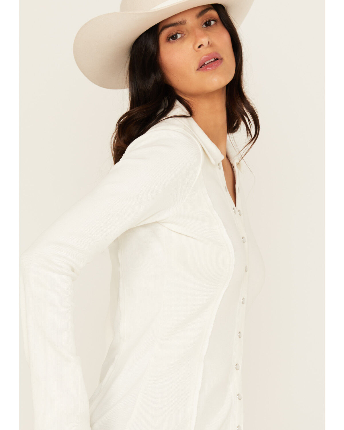 Idyllwind Women's Ravenwood Solid Long Sleeve Snap Shirt