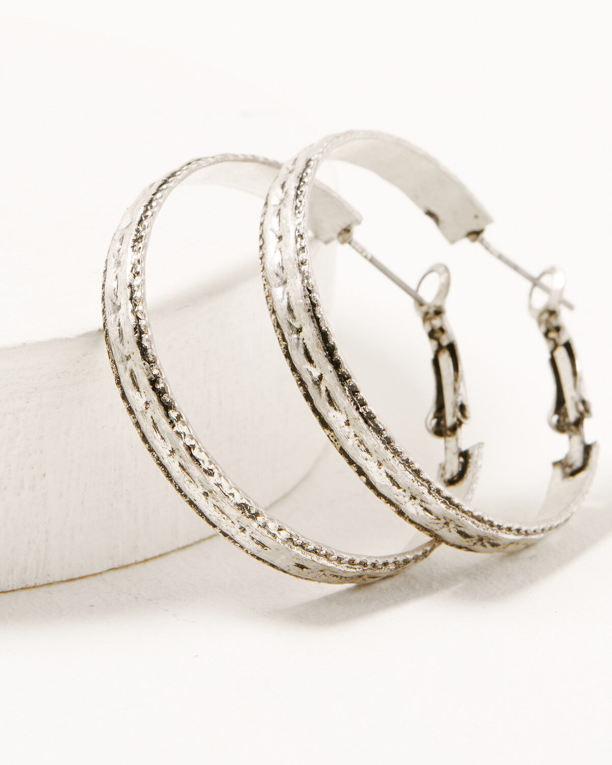 Shyanne Women's 3-piece Silver Concho & Arrow Hoop Earrings Set