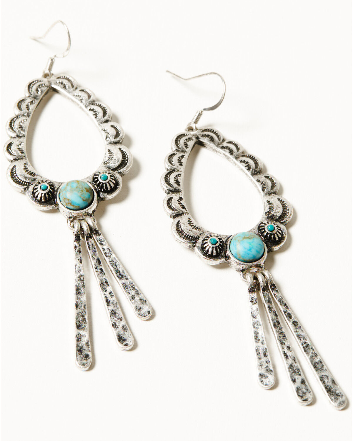 Idyllwind Women's Bellafonte Teardrop Scalloped Earrings