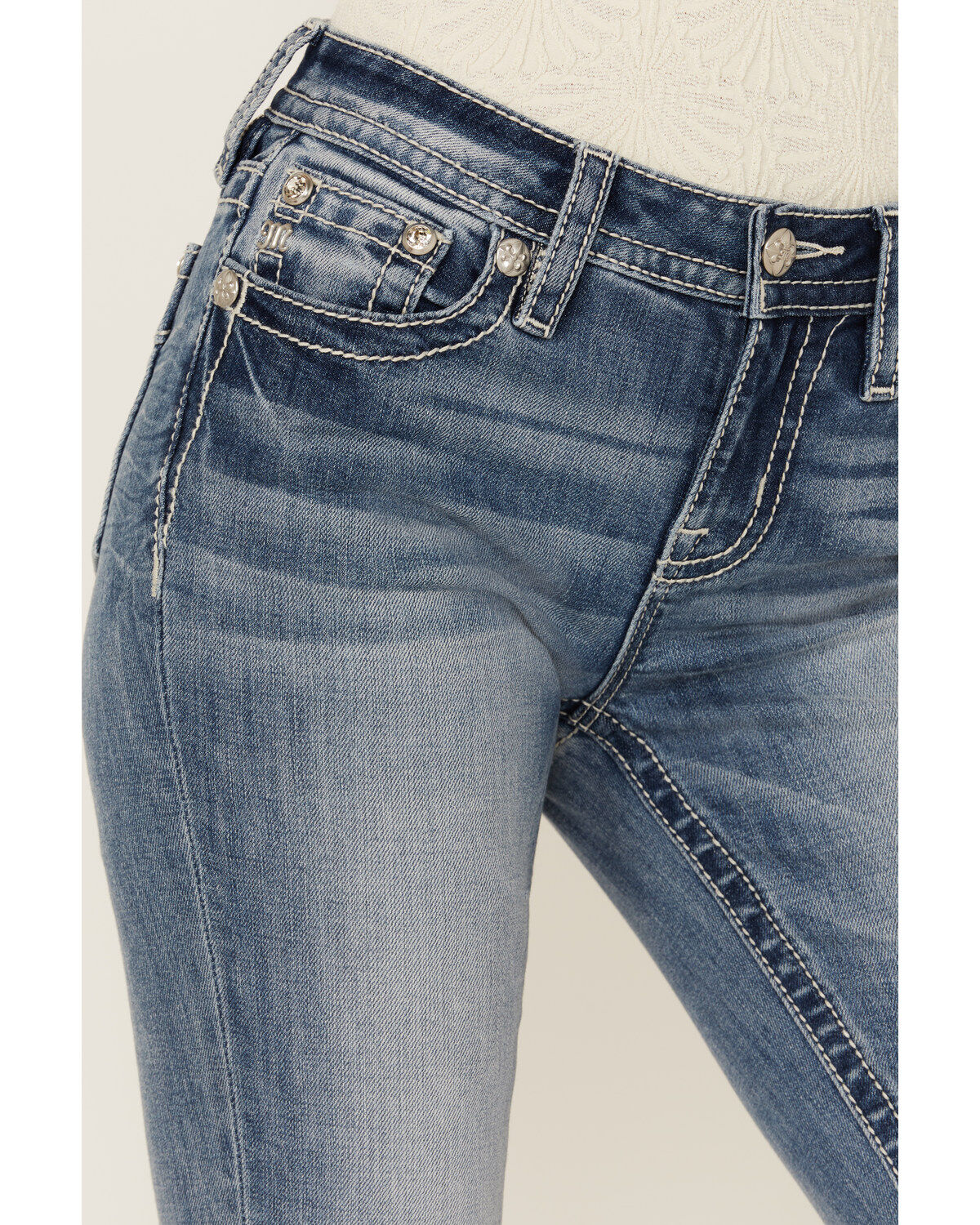 Miss Me Women's Medium Wash Mid Rise Americana Pocket Bootcut Stretch Denim Jeans