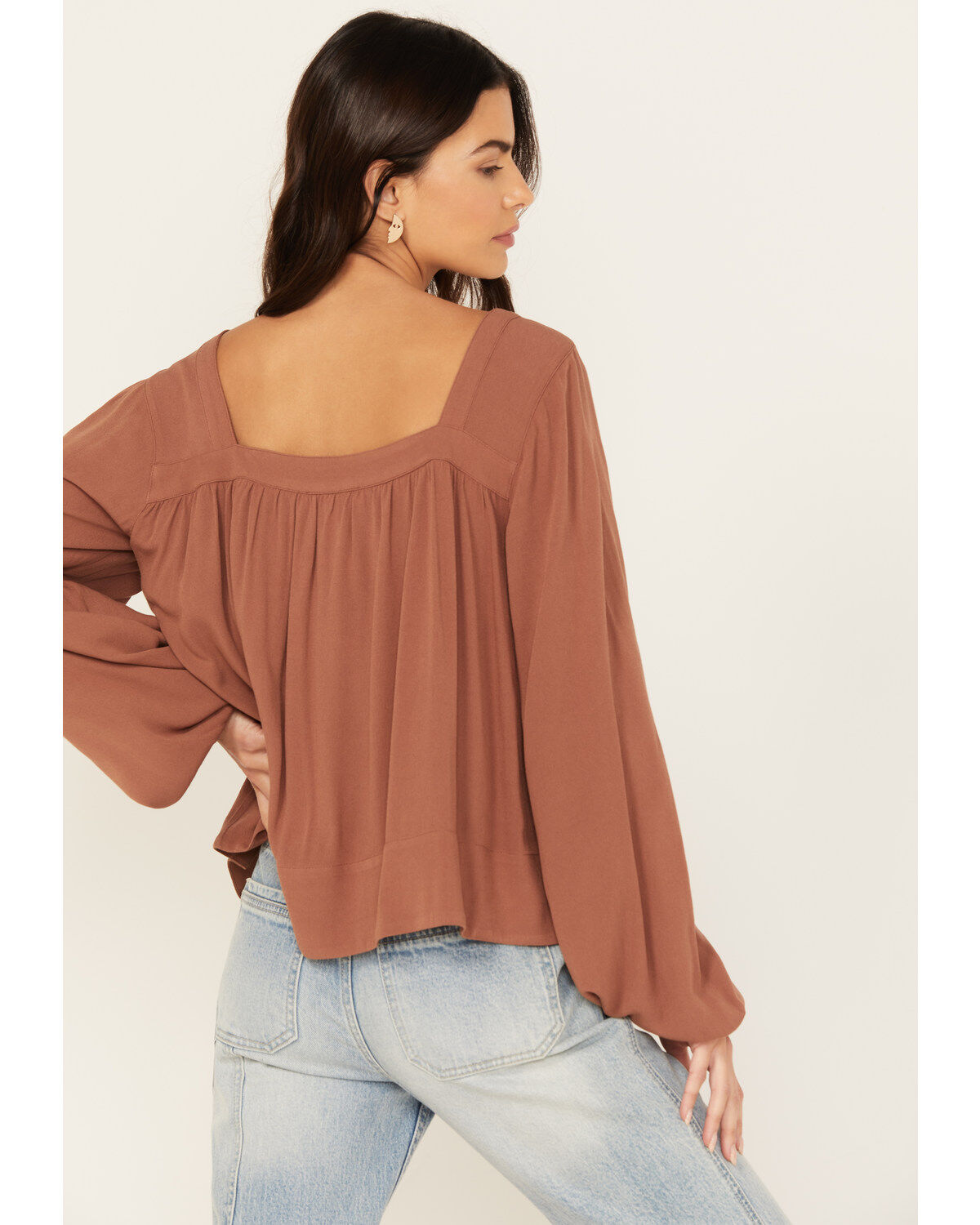 Cleo + Wolf Women's Long Sleeve Flowy Blouse