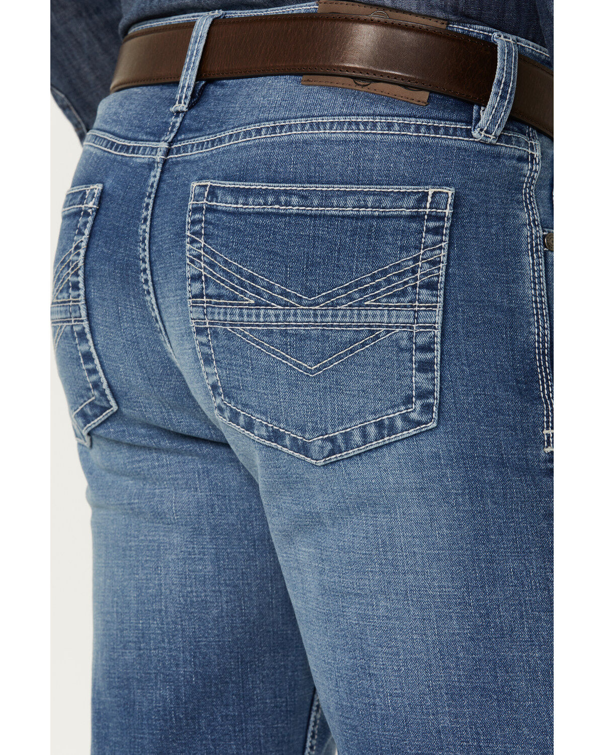 Cody James Men's Silverton Light Wash Stretch Relaxed Bootcut Jeans