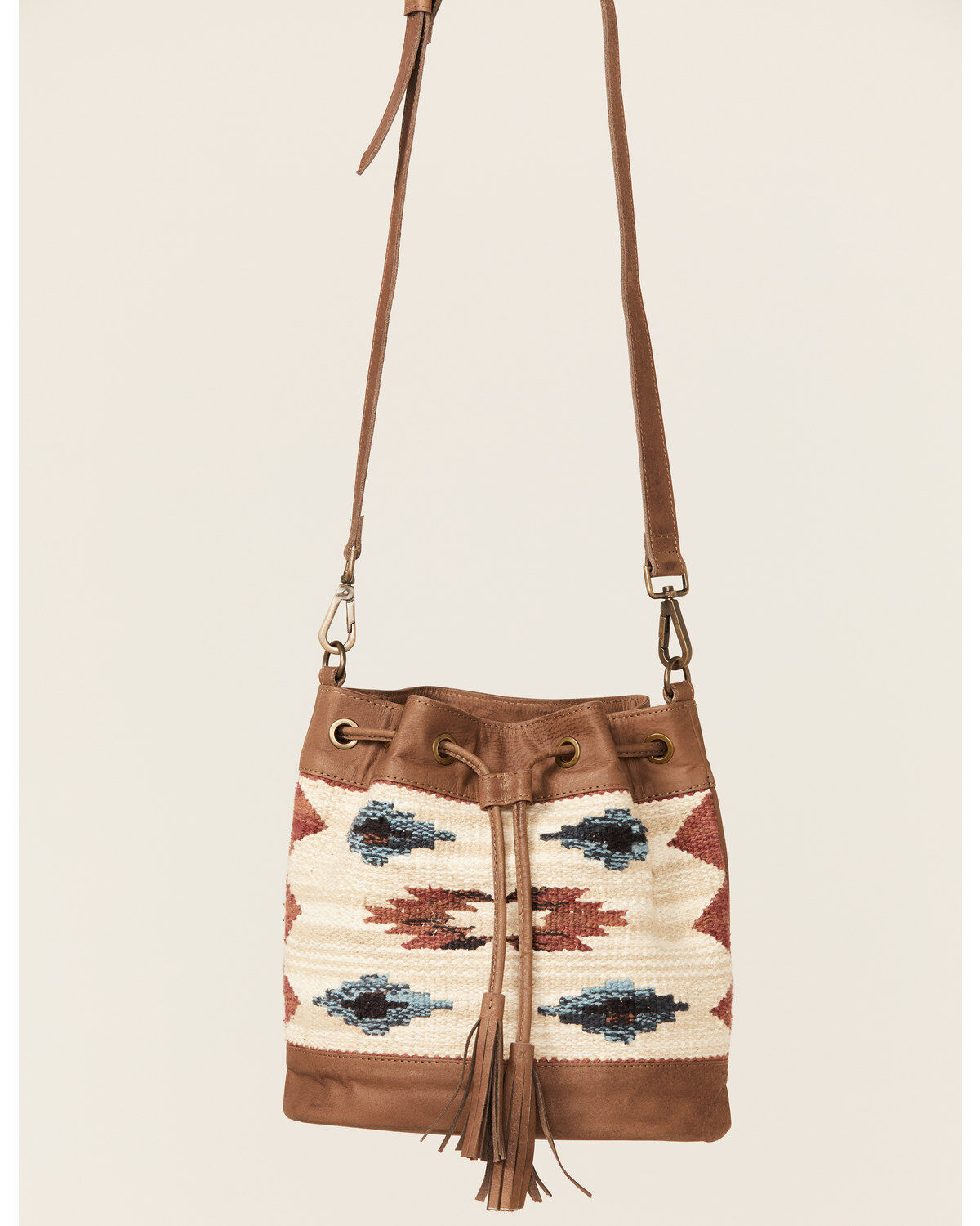 Shyanne Women's Summer Moon Southwestern Bucket Crossbody Bag