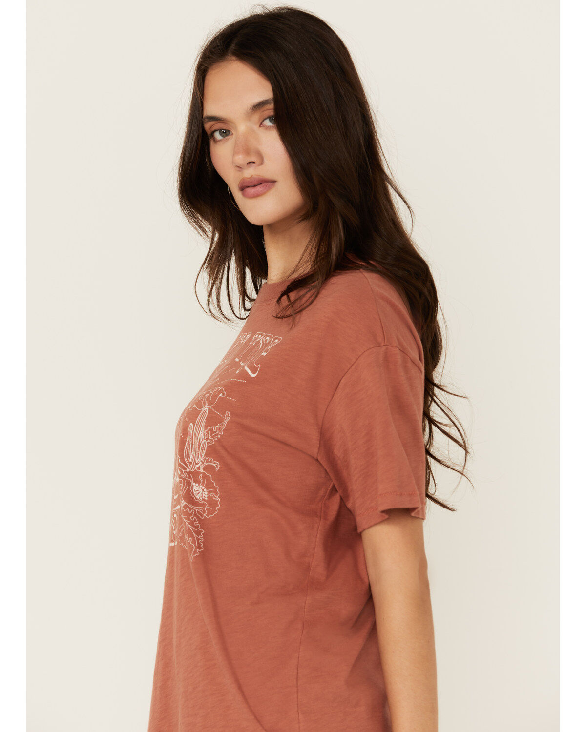 Shyanne Women's Follow The Sun Women's Short Sleeve Graphic Tee