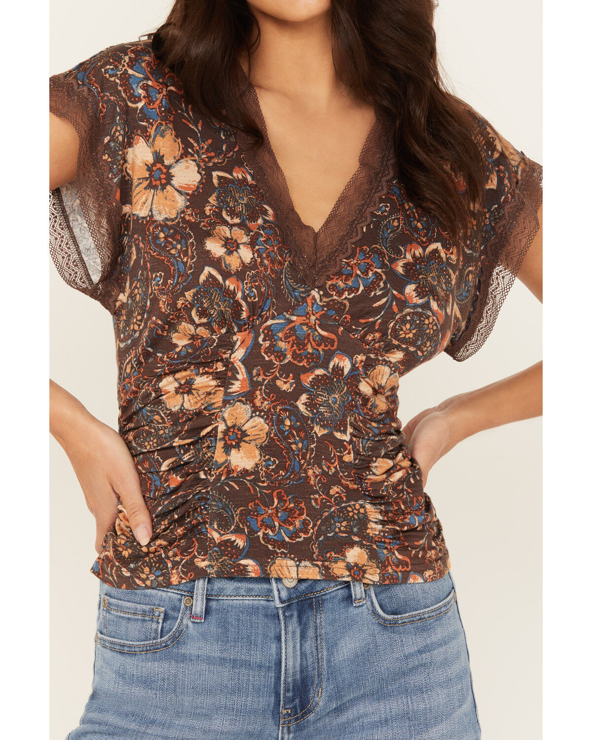 Idyllwind Women's Rose Floral Lace Trim Jersey Top