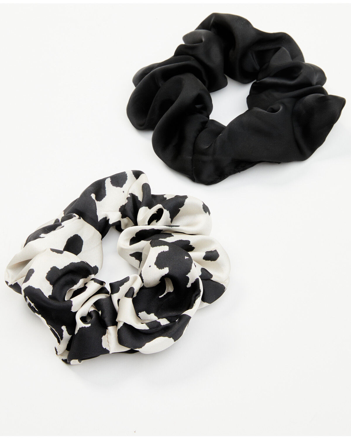 Idyllwind Women's Palmetto Cow Print Oversized Scrunchie Set - 2 Piece