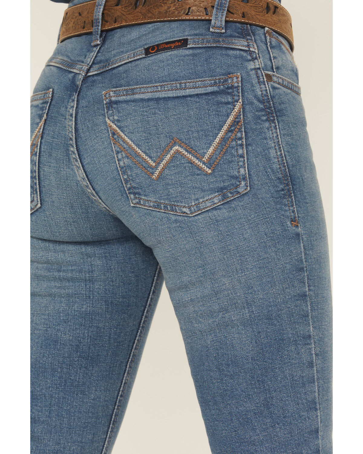 Wrangler Women's Aubree Dark Wash Mid Rise Ultimate Riding Willow Bootcut Stretch Denim Jeans