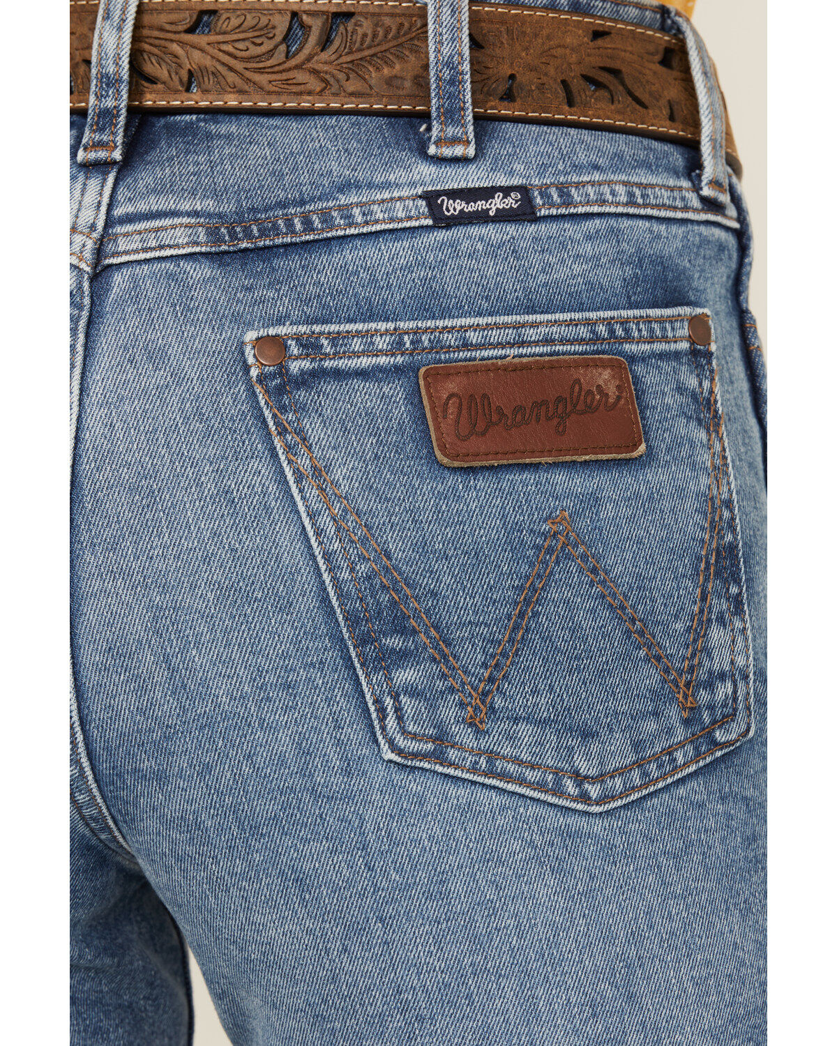 Wrangler Retro Women's Georgia Medium Wash High Rise Bailey Stretch Bootcut Jeans